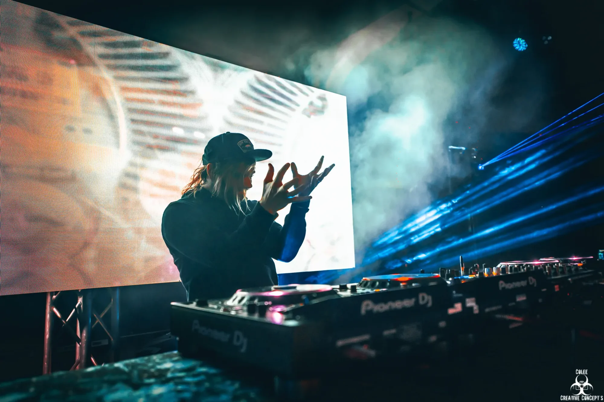 Colee.one — Event Favorites photography, image 60 of 104