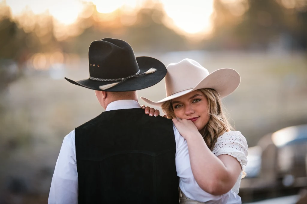 Weddings & Portraits