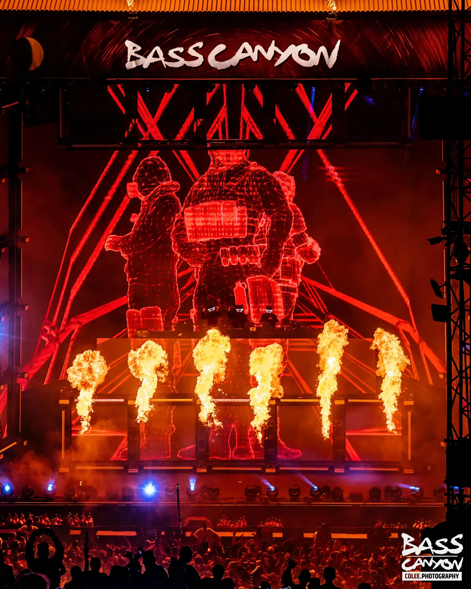 Colee.one — Thunderdome 2023 photography, image 25 of 104